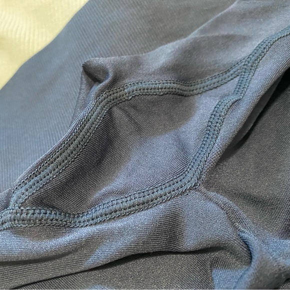 NWOT Knix Good to Go Seamless Legging in Twilight Navy - Picture 3 of 4